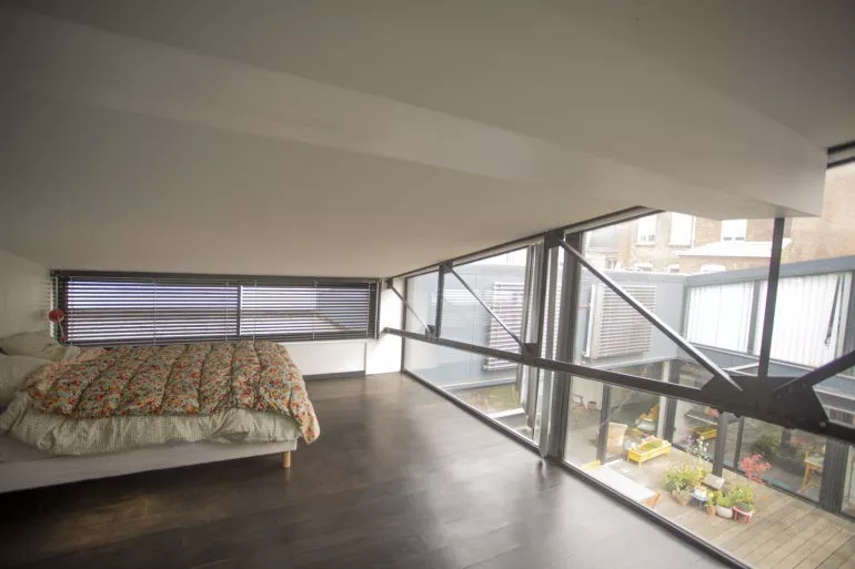 le loft en béton d'adrien