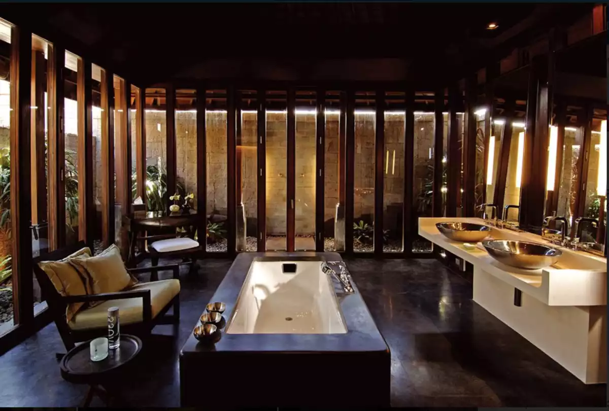 Salle de bain de l'hôtel Bulgari resort, à Bali