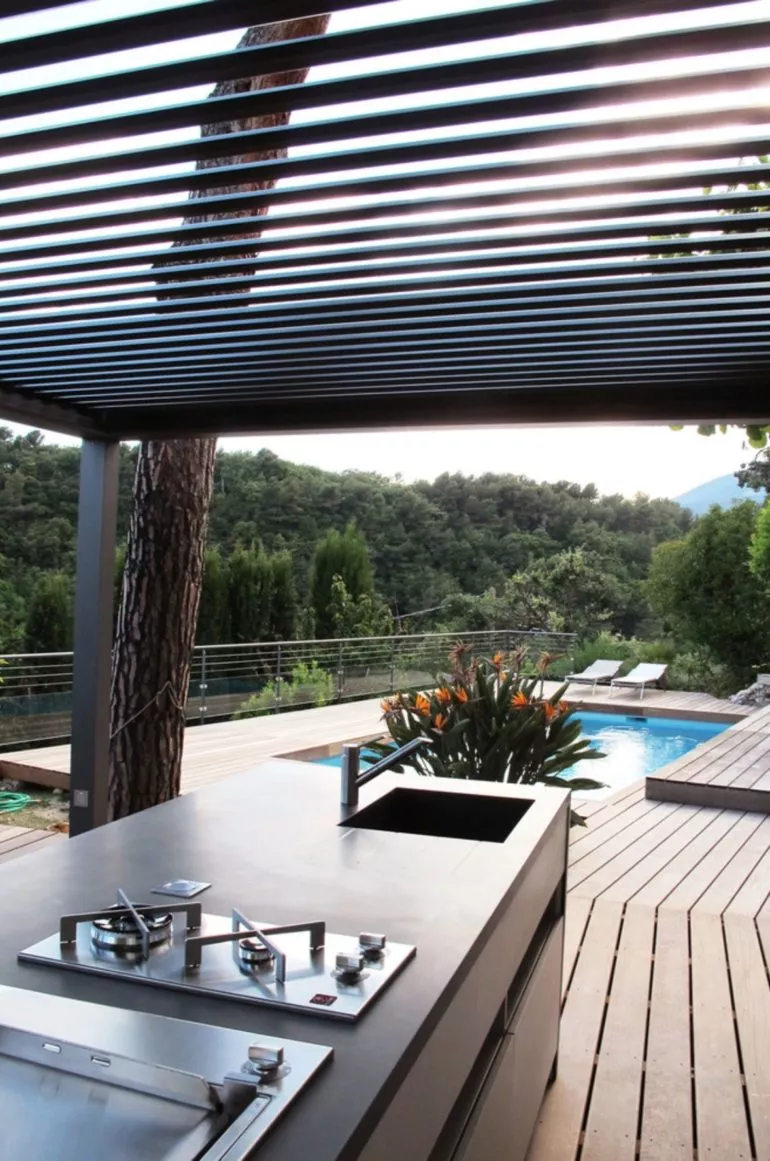 Pergola bioclimatique - extérieur - jardin - Inside Creation