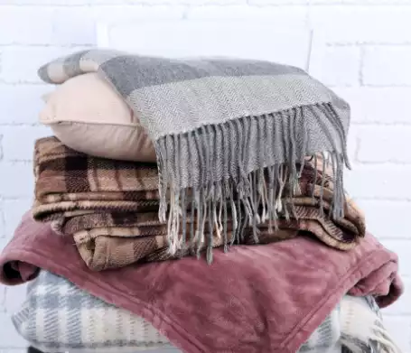 Les plaids Tartan sont indispensables