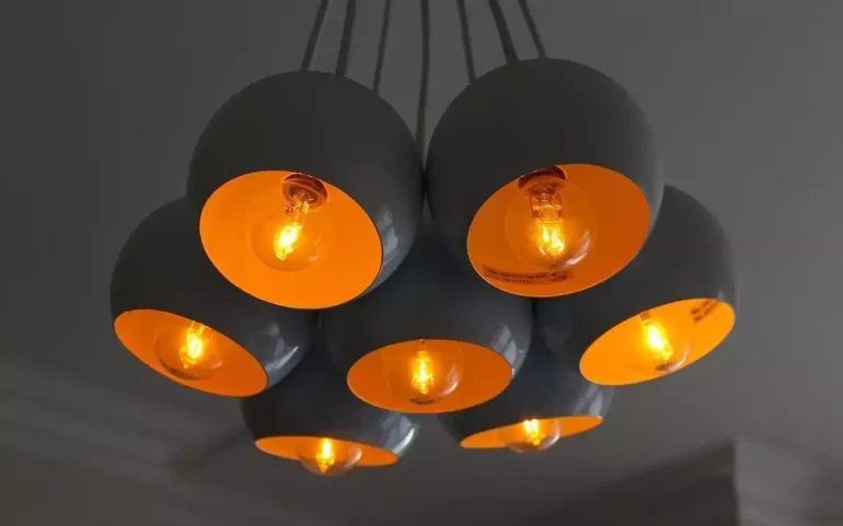 ampoules à filament suspensions