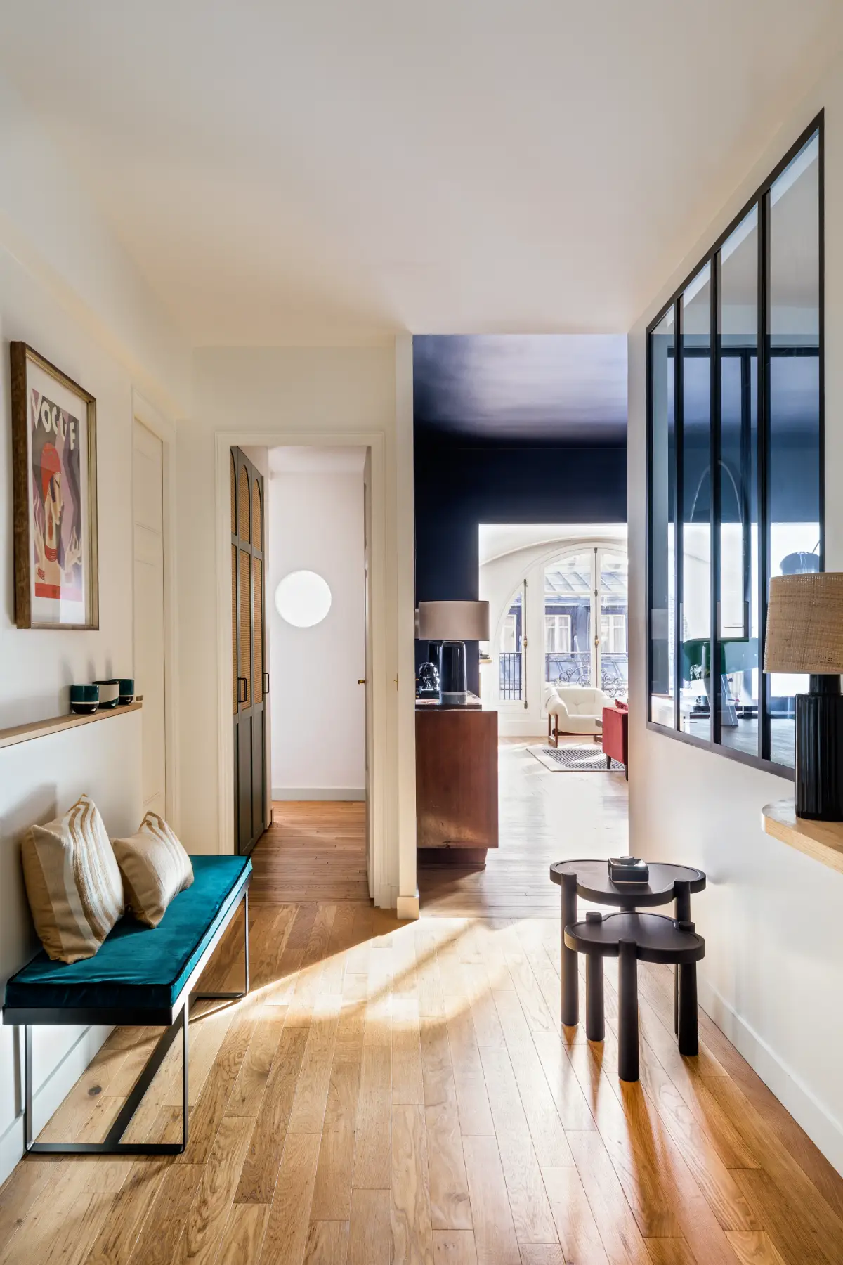 Rénovation d'un appartement parisien par Maison Sarah Lavoine