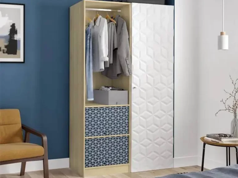 Placard blanc chambre