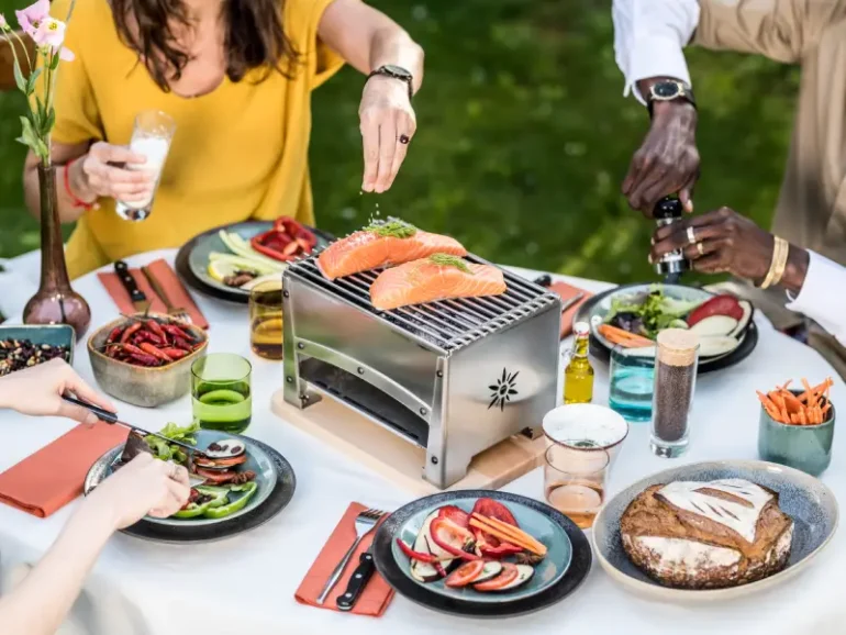 Barbecue de table en inox esprit cuisine professionnelle