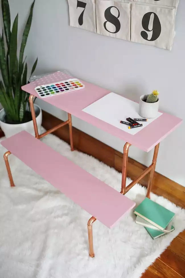 Bureau DIY coloré