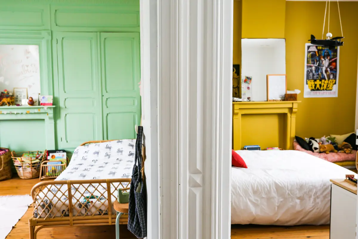 Chambres colorées : verte et jaune