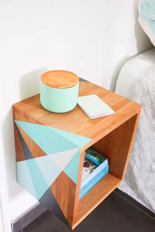 DIY table de chevetgraphique