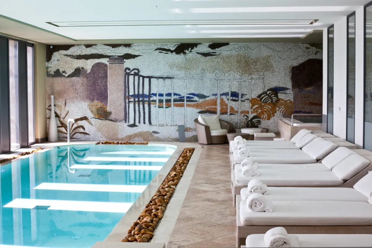 Domaine de Verchant, piscine intérieur