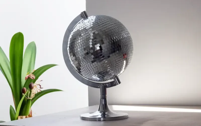 DIY mappemonde boule disco