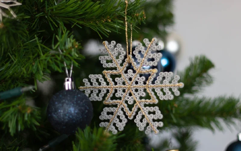 DIY flocon de neige en perles à repasser