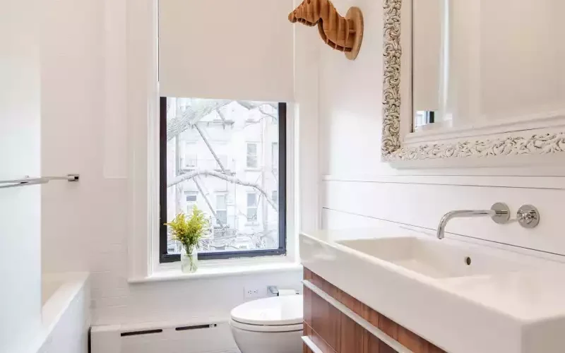 salle-de-bains-design-classique-Dooley Images