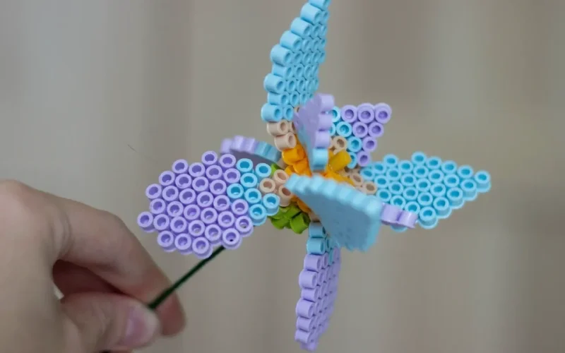 Fleur de Lys en parles à repasser, teinte bleue