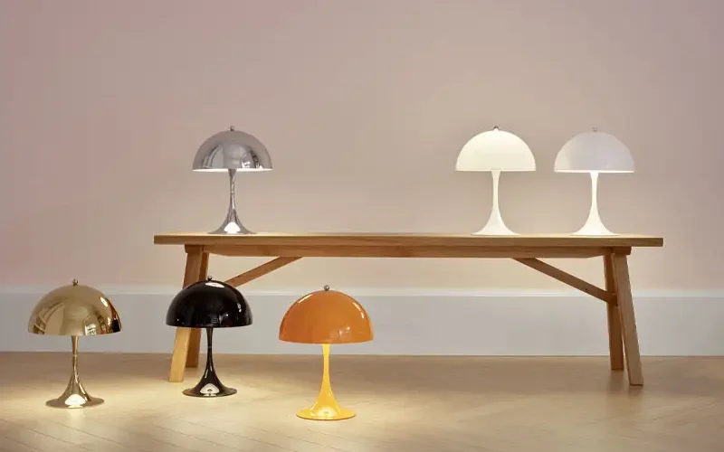 Lampes champignons Panthella de différentes couleurs