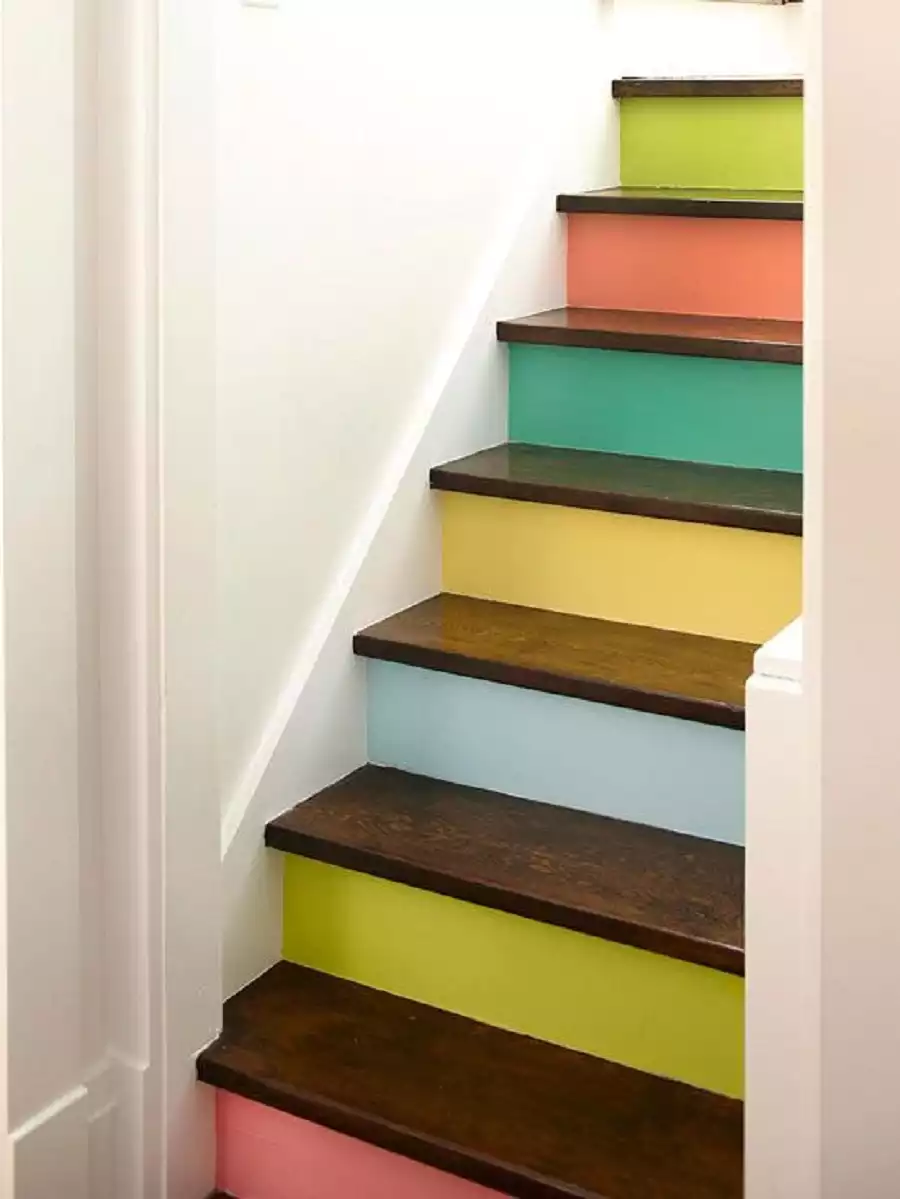 Escalier multicolore