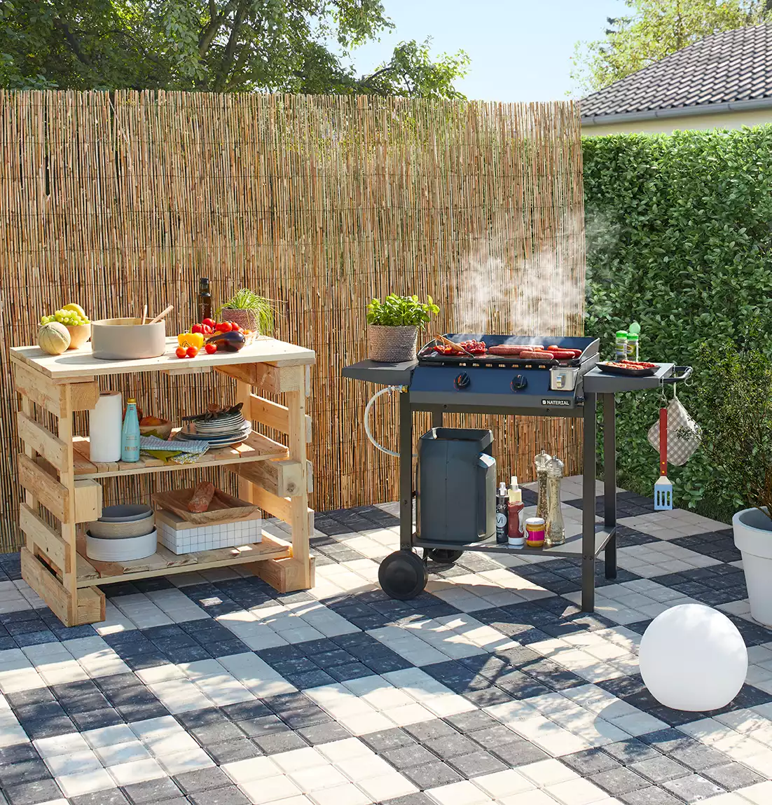 cuisine d'été sur terrasse