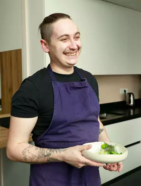 Lucas Tricot, entrée Saint-Jacques, radis et quinoa