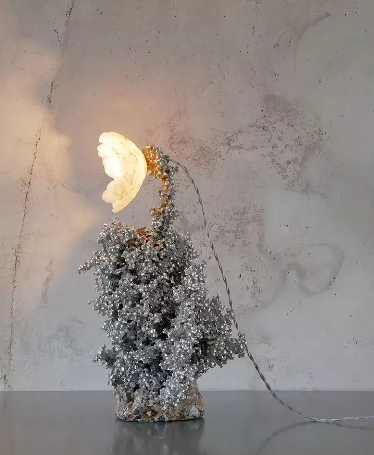 luminaire au design organique