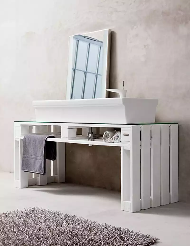 Meuble de salle de bain en palette