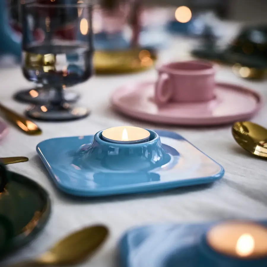Photophore bleu, design Gustaf Westman pour IKEA, collection VINTERFINT