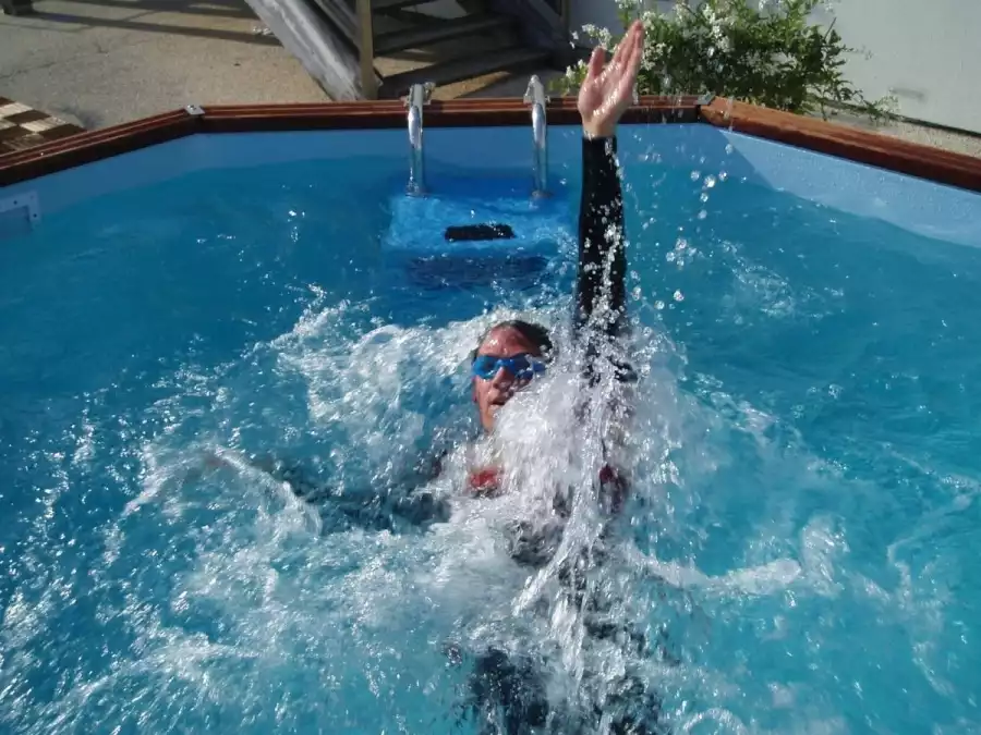 Piscine hors sol Swimform