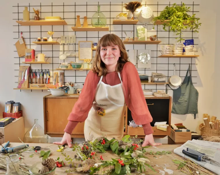 Faire sa couronne de Noël 100% récup avec Suzon Bonnin