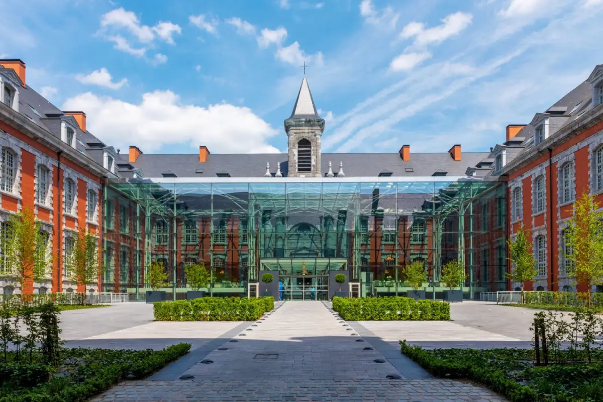 Royal Hainaut Spa & Resort Hotel à Valenciennes
