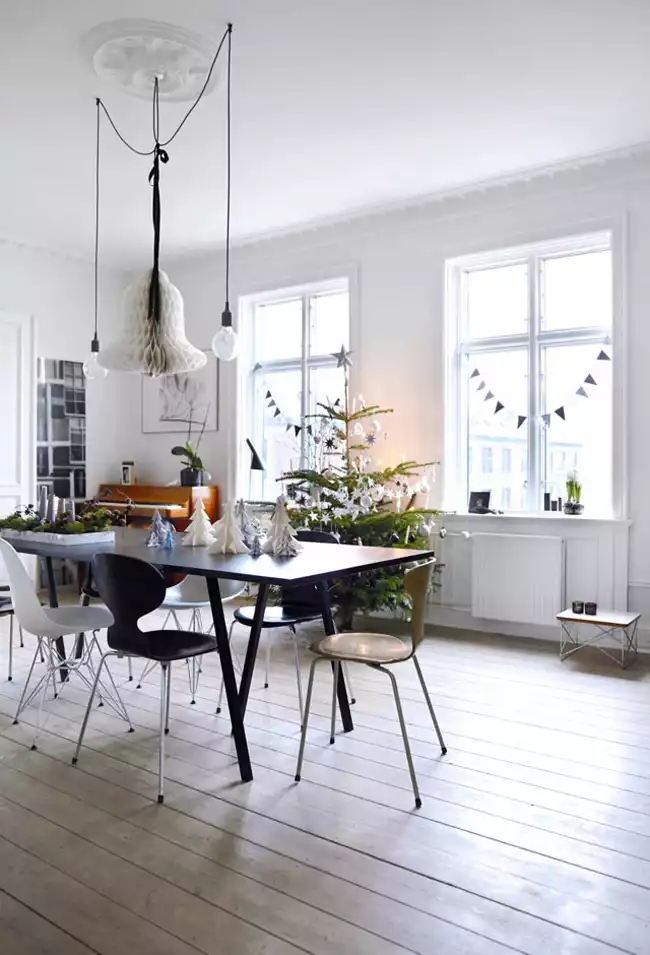 Salle à manger de Noël scandinave