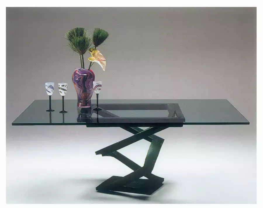 table fleur de fer Roche Bobois