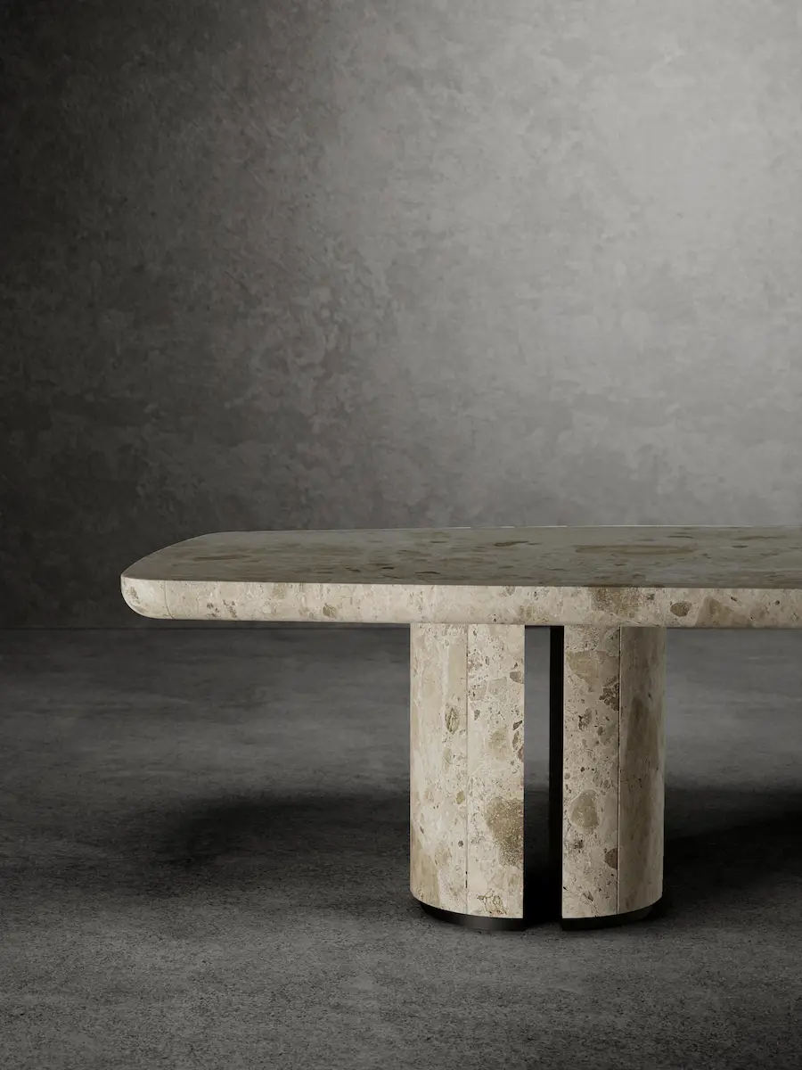 Table en marbre de la marque Giopagani
