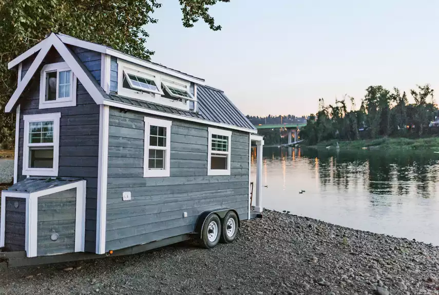 Tiny House avec vue sur un lac
