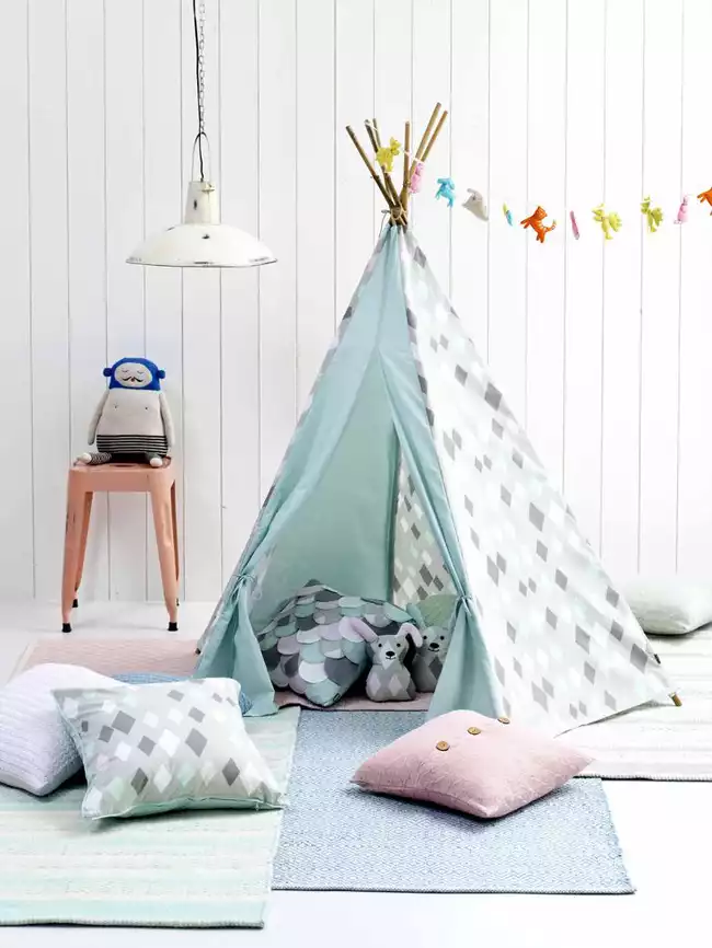 Tipi pour chambre d’enfant