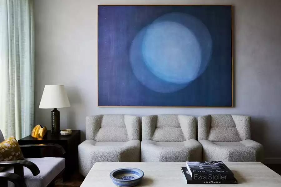intérieur avec couleur pantone 2022
